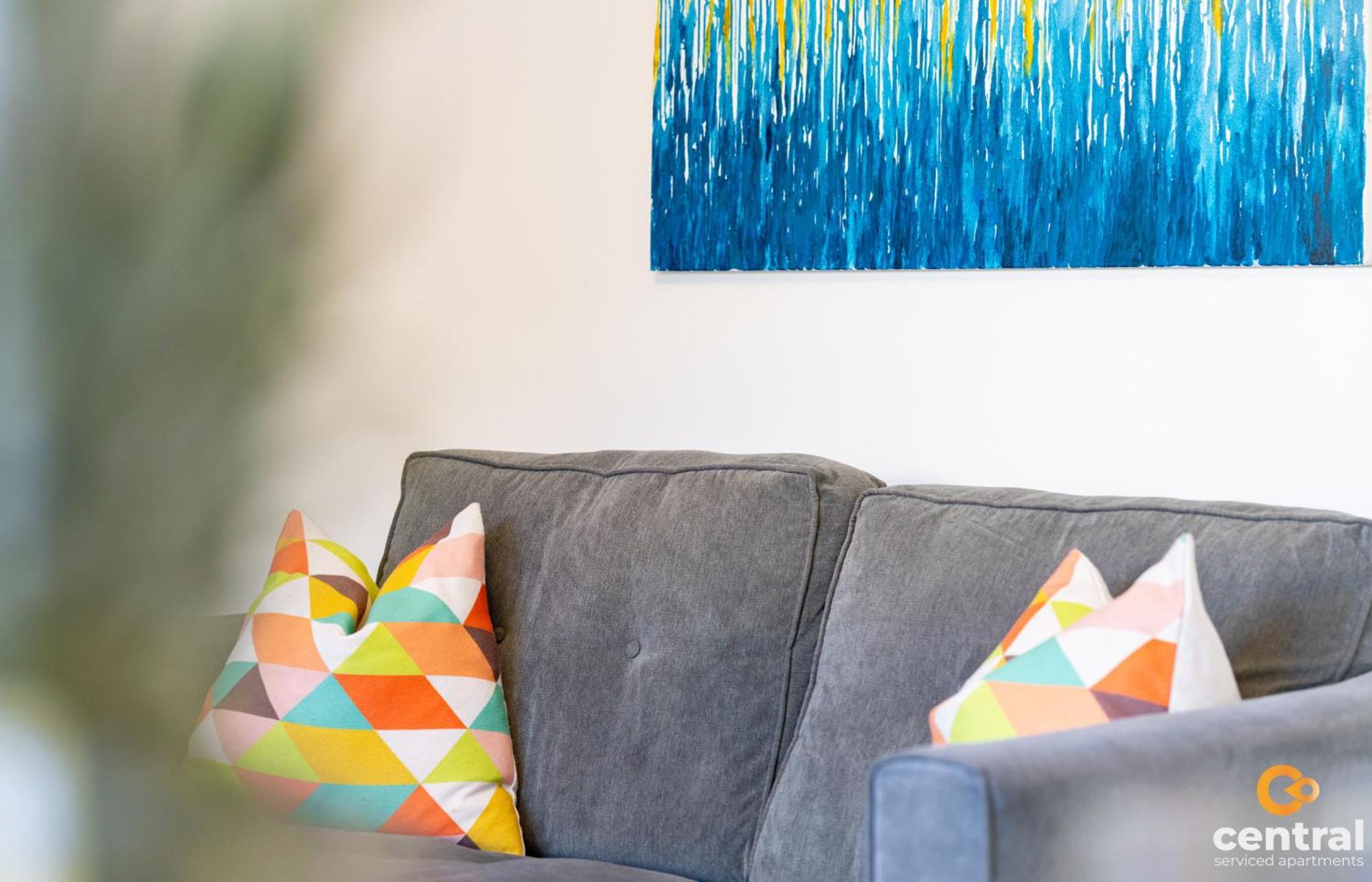 Central Serviced Apartments - 2 Bedroom - Free Street Parking - Fast Wifi - Smart Tvs In All Rooms - Ground Level - Family Neighbourhood - 3 X Double Beds - Heating 24-7 - Trade Stays - Weekly & Monthly Offers Dundee Bagian luar foto